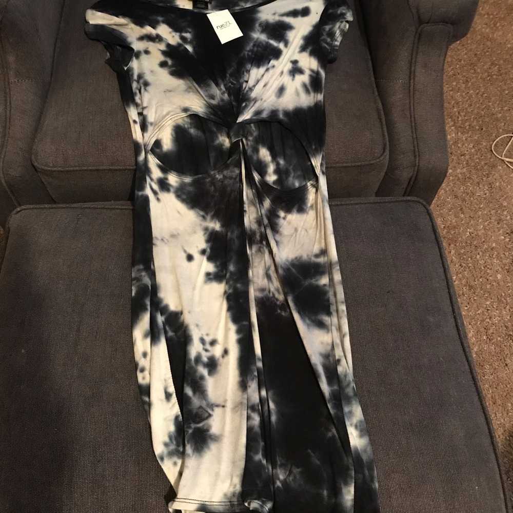 Rue21 Tie Dyed Contour Dress
